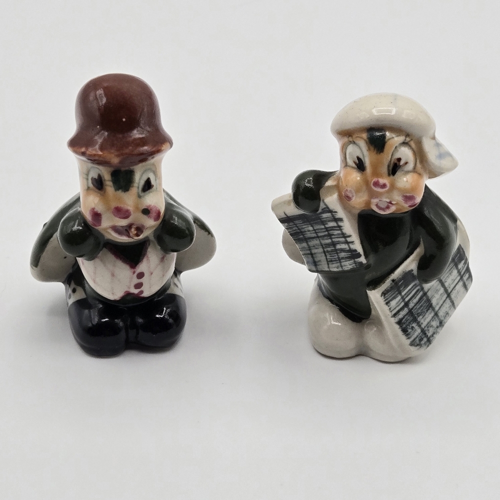 Vintage 1940s Japan Ceramic Bug Newsboy Cigar Smoking Salt & Pepper Shaker Set
